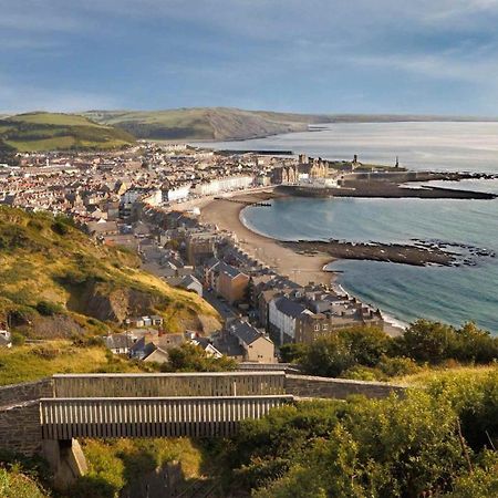 Spacious Luxury Escape With Sea Views And Pet Friendly At Clarach Bay Aberystwyth Buitenkant foto